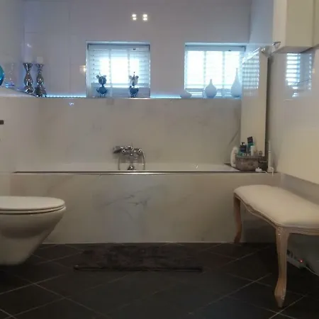Apartamento Holiday With Terras On The Water Enkhuizen
